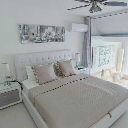 Sunset - Private Pool And Jacuzzi With Oceanview